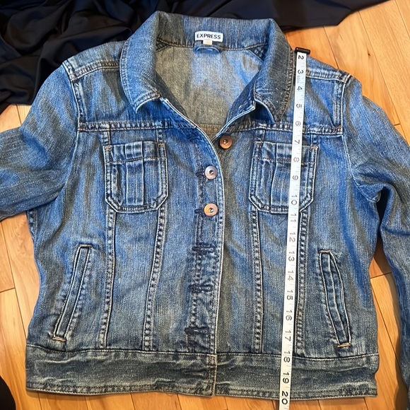 Express Jean Jacket Size Large - Picture 8 of 8